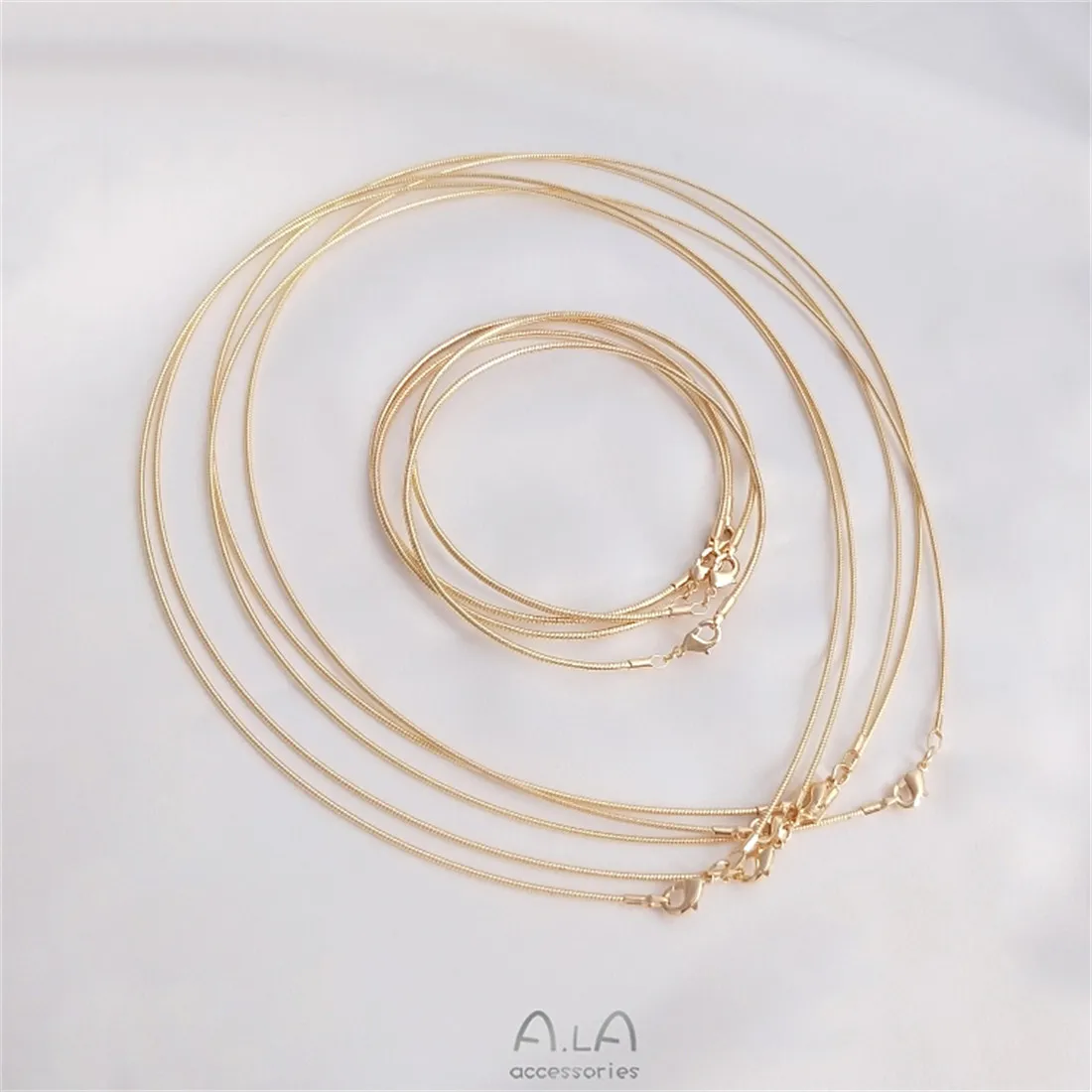 14K couleur or mémoire rebond  - Memory Wire Bracelet avis et prix